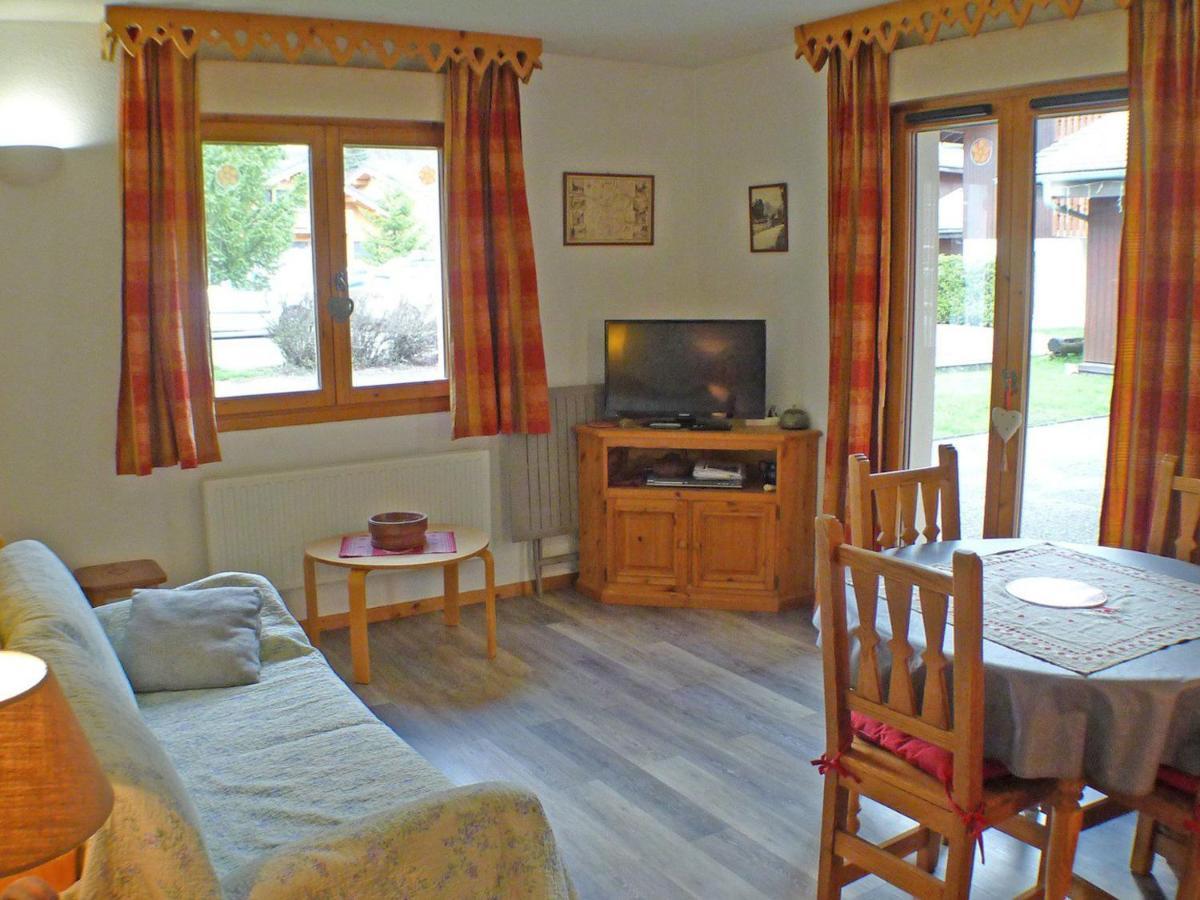 Appartement Cosy Avec Piscines, Parking Et Wifi A Samoens - Fr-1-629-32 Ngoại thất bức ảnh